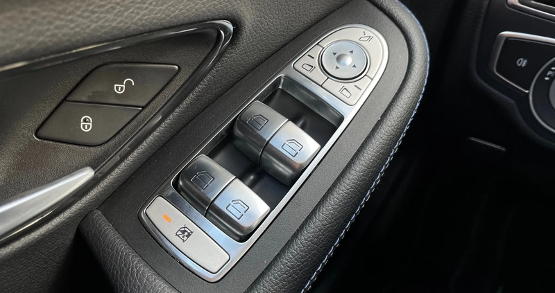 Mercedes-Benz Klasa C cena 129900 przebieg: 145800, rok produkcji 2021 z Rybnik małe 704